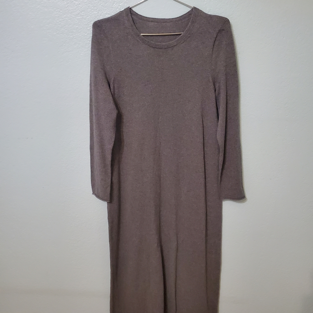 Elegant Wool Grey Long Sleeve Dress